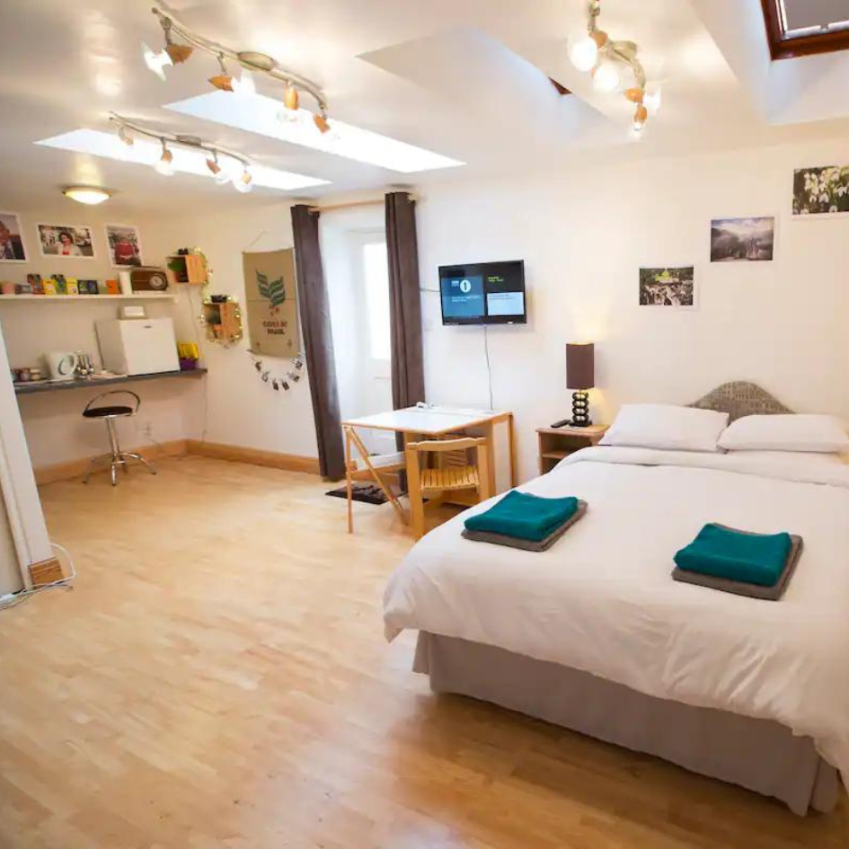 Air Bnb stay during your course at the Cotswold Academy